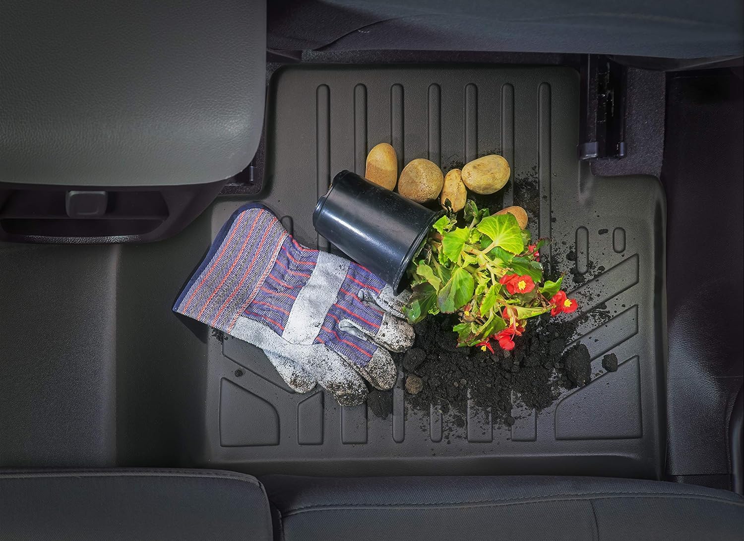Black Cargo Trunk Liner Floor Mat U8701