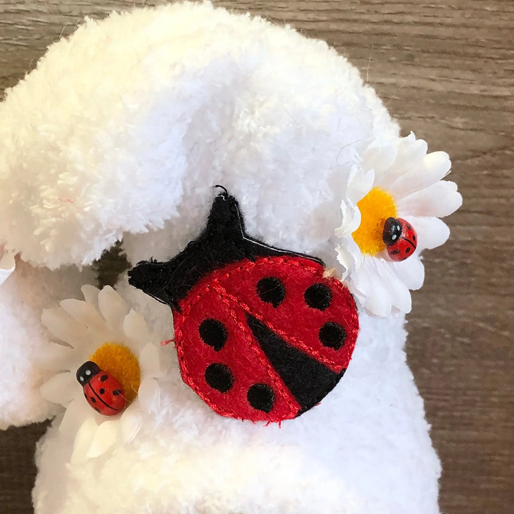 Ladybugs Daisy Gnome Holiday Ornament Doll Decorations J435
