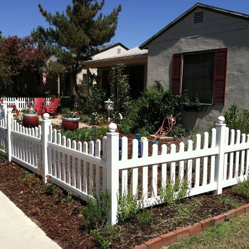 Vinyl Picket Fence 4 ft H x 6 ft W P303