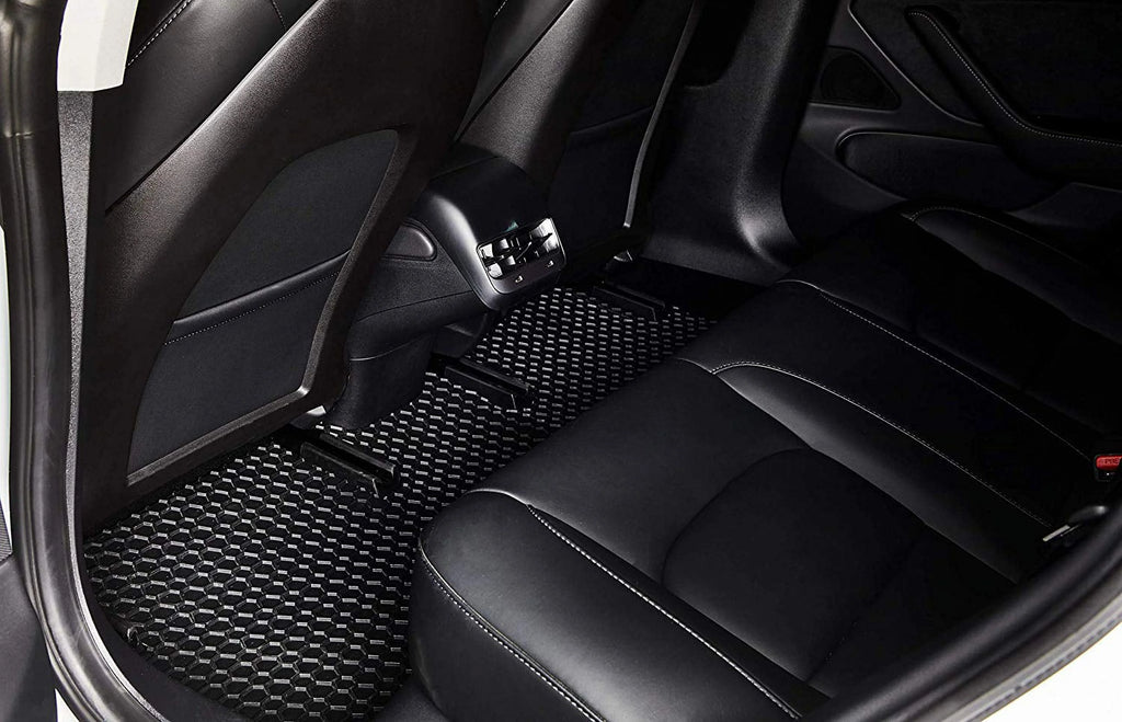 Black Rubber Cargo Mat D29335