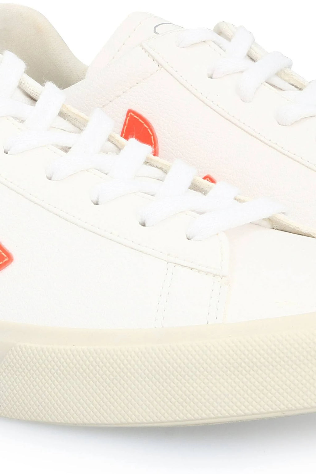 Extra White Chromefree Sneakers D6436