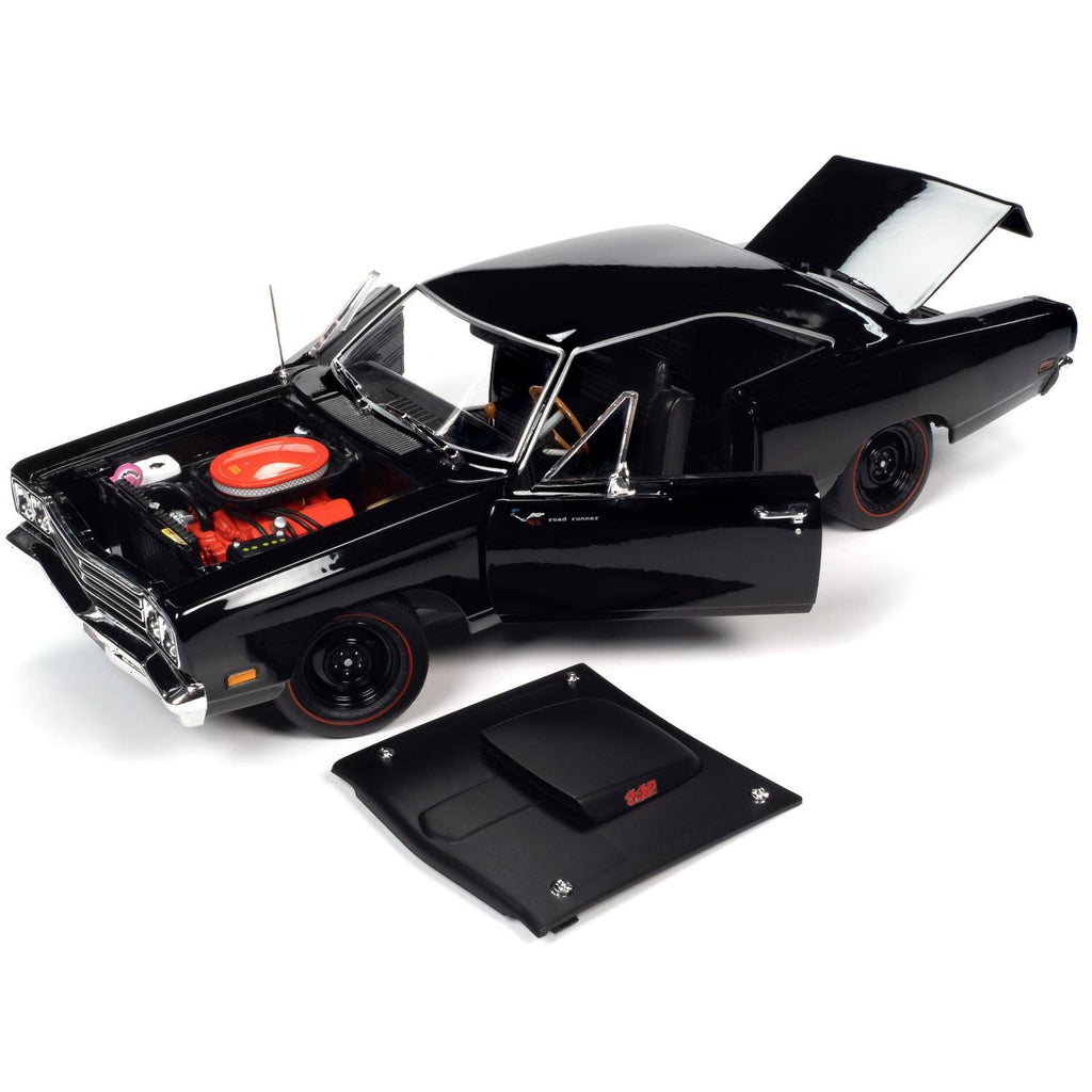 Black Velvet Muscle Car N8545