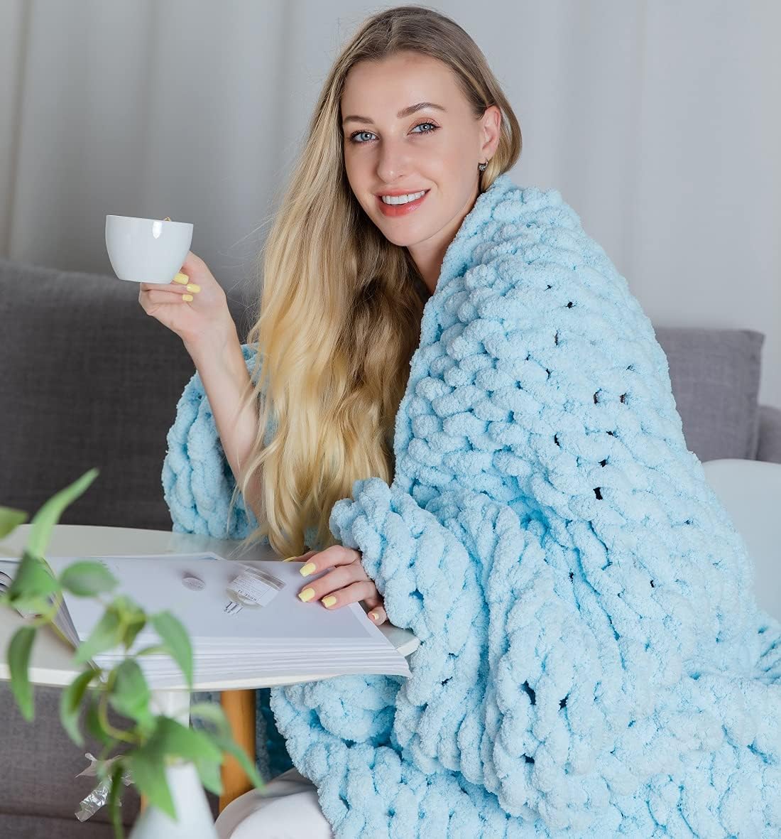 Chunky Knit Chenille Throw Blanket Navy 40×59 Q43012