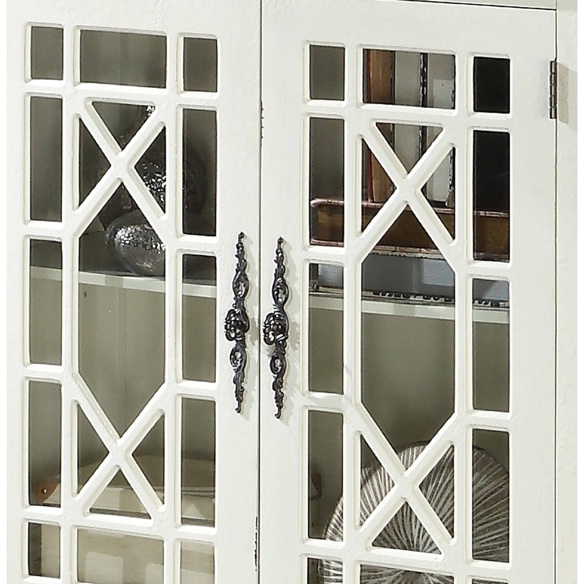 White 2 Door Accent Chest with Glass Inlay and Turned Feet H8089