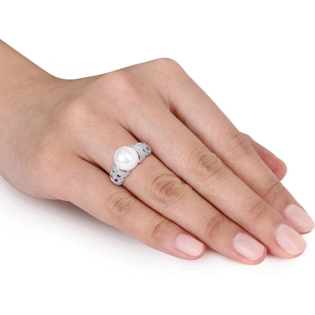 9-9.5mm White Cultured Freshwater Pearl Sterling Silver Cocktail Ring B191656