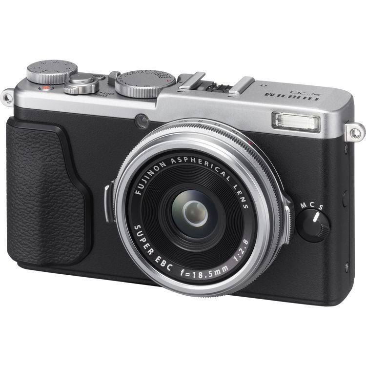 Black Compact Digital Camera B3102
