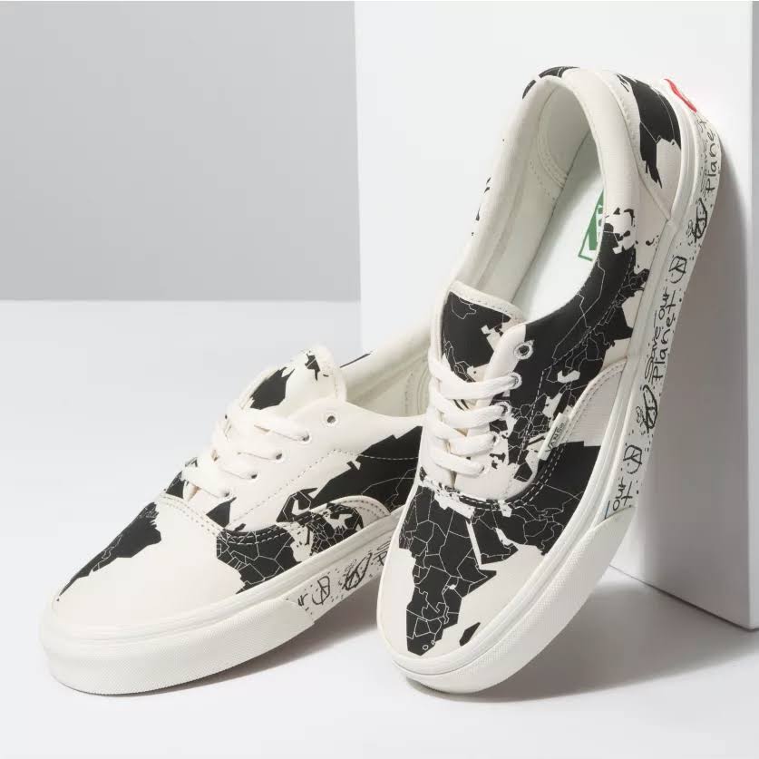 Era Classic White/Black Shoes Q44468