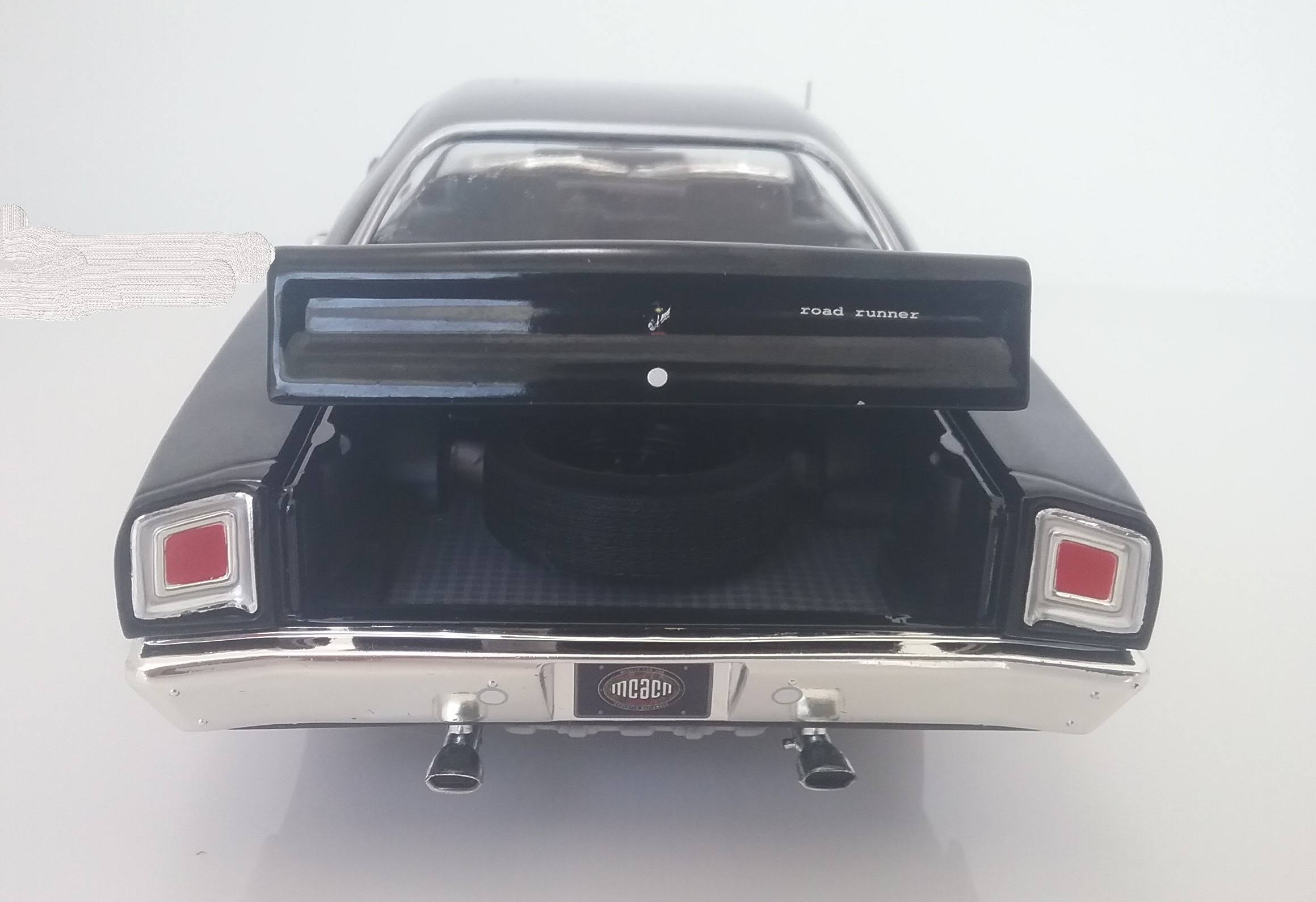 Black Velvet Muscle Car N8545