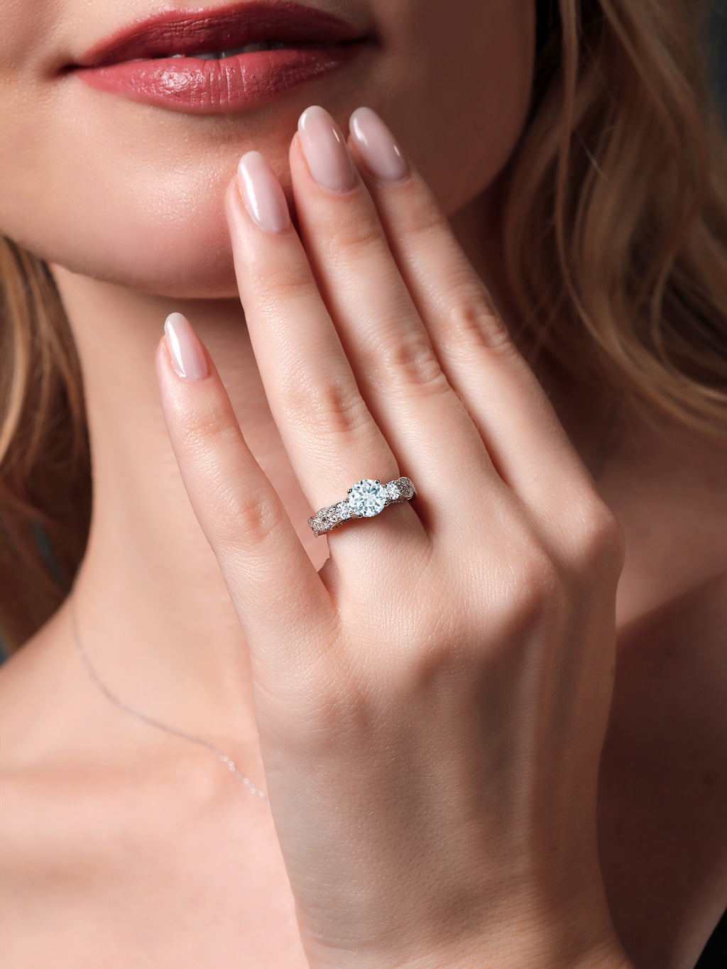 925 Sterling Silver Sky Blue Aquamarine White Diamond White Moissanite Engagement Ring E578033