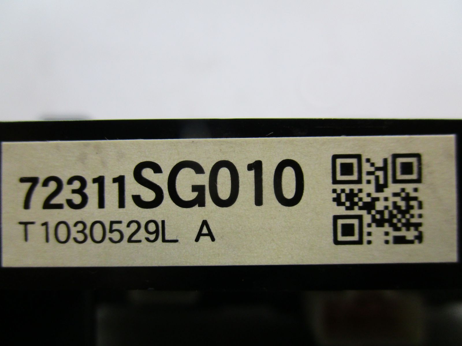 14 15 2014-2015 Subaru Forester Heater & AC Control Unit G88549