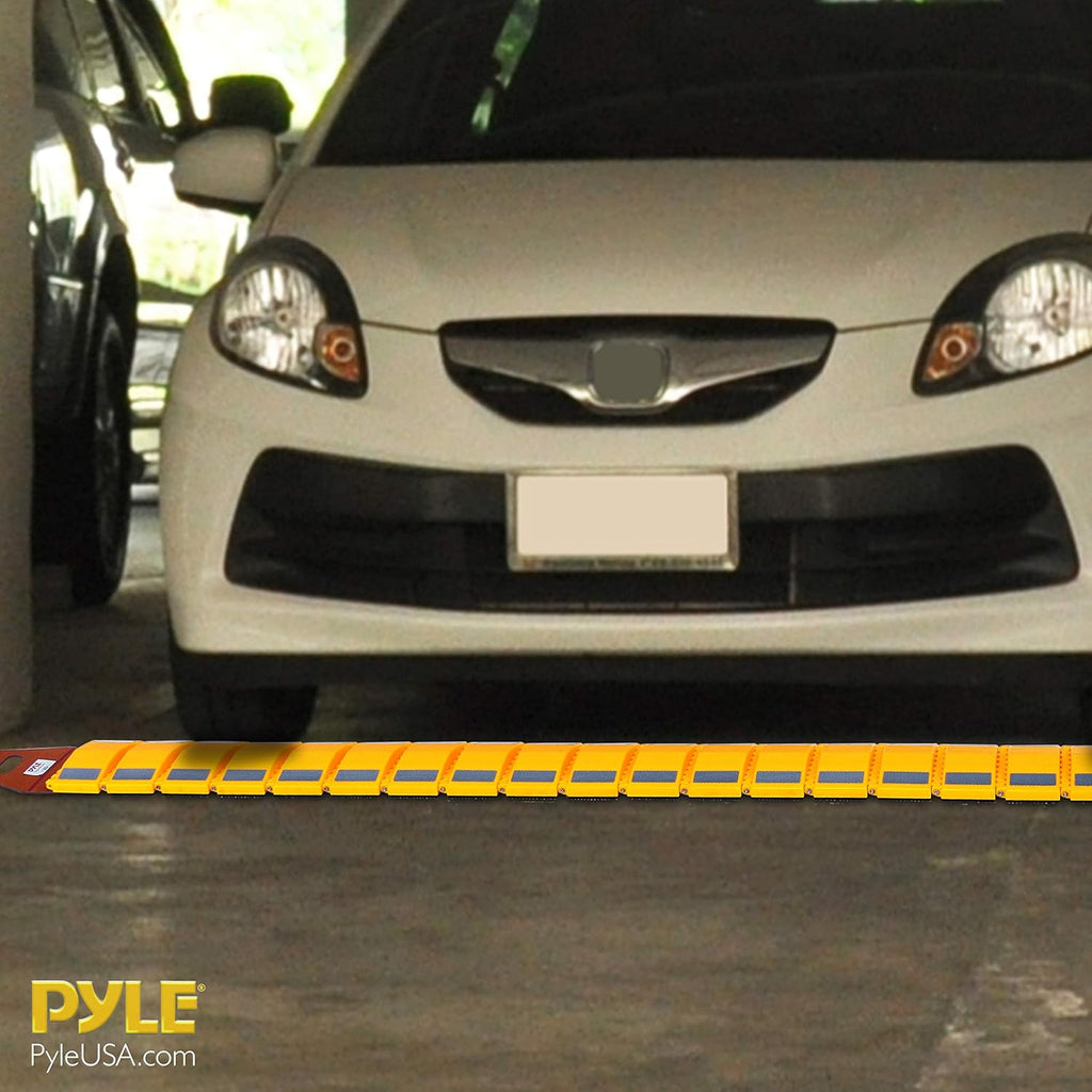 Heavy Duty Reflective Plastic Speed Bump for Driveway Roads Parking Lot X6153