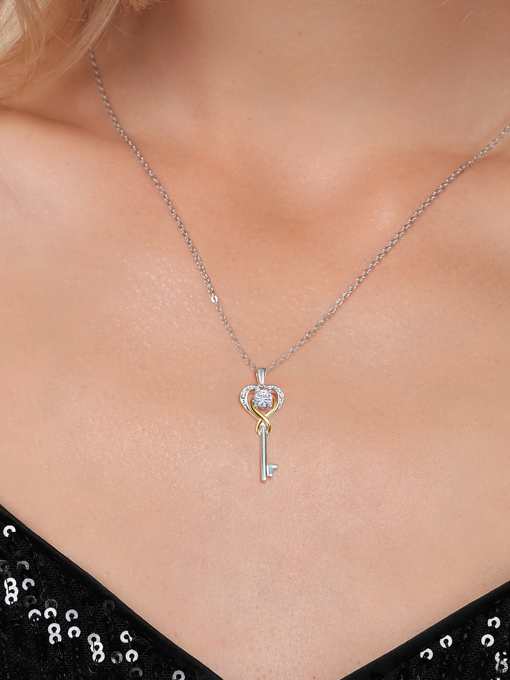 Heart and Key Pendant Necklace with 18 inch Chain C251