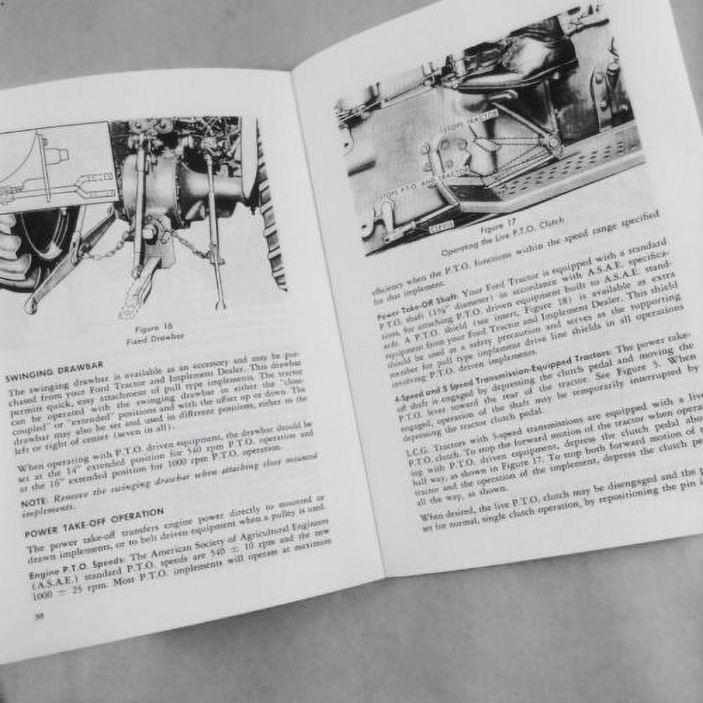 Tractor Owners Operators Manual A489381