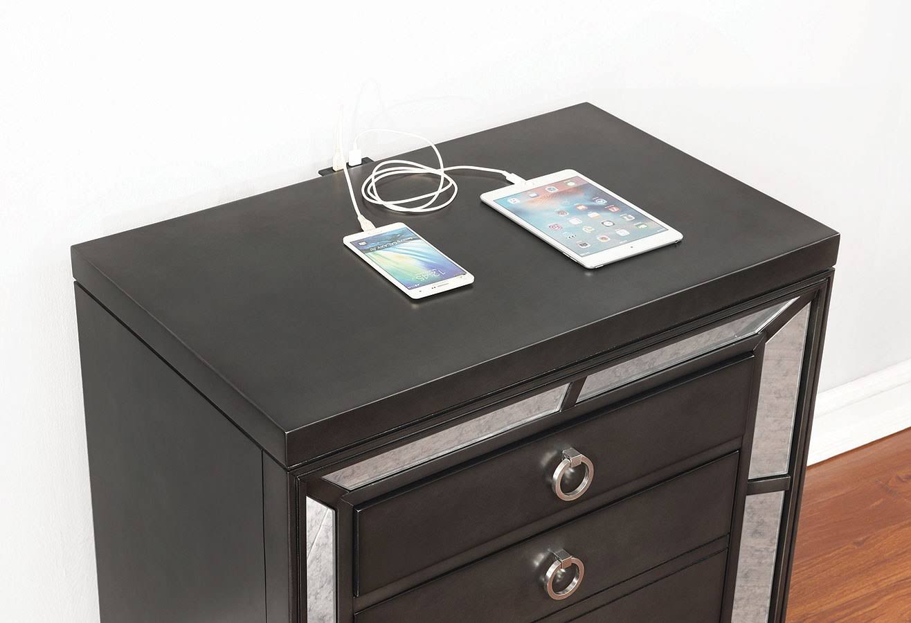 Caviar Nightstand L981588