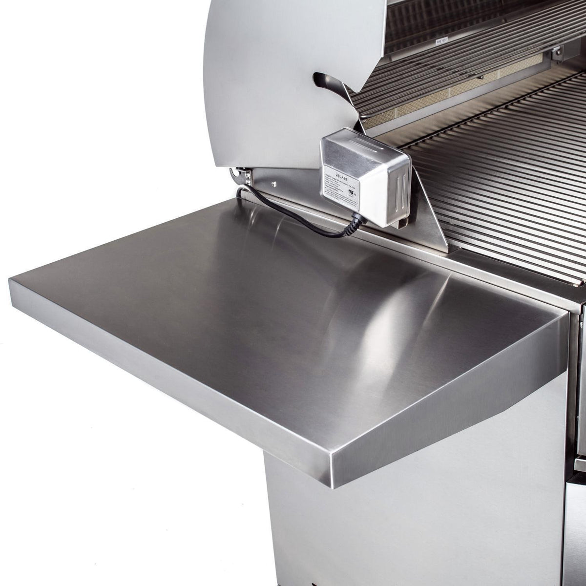 34-Inch 3-Burner Propane Grill with Rear Infrared Burner M3135