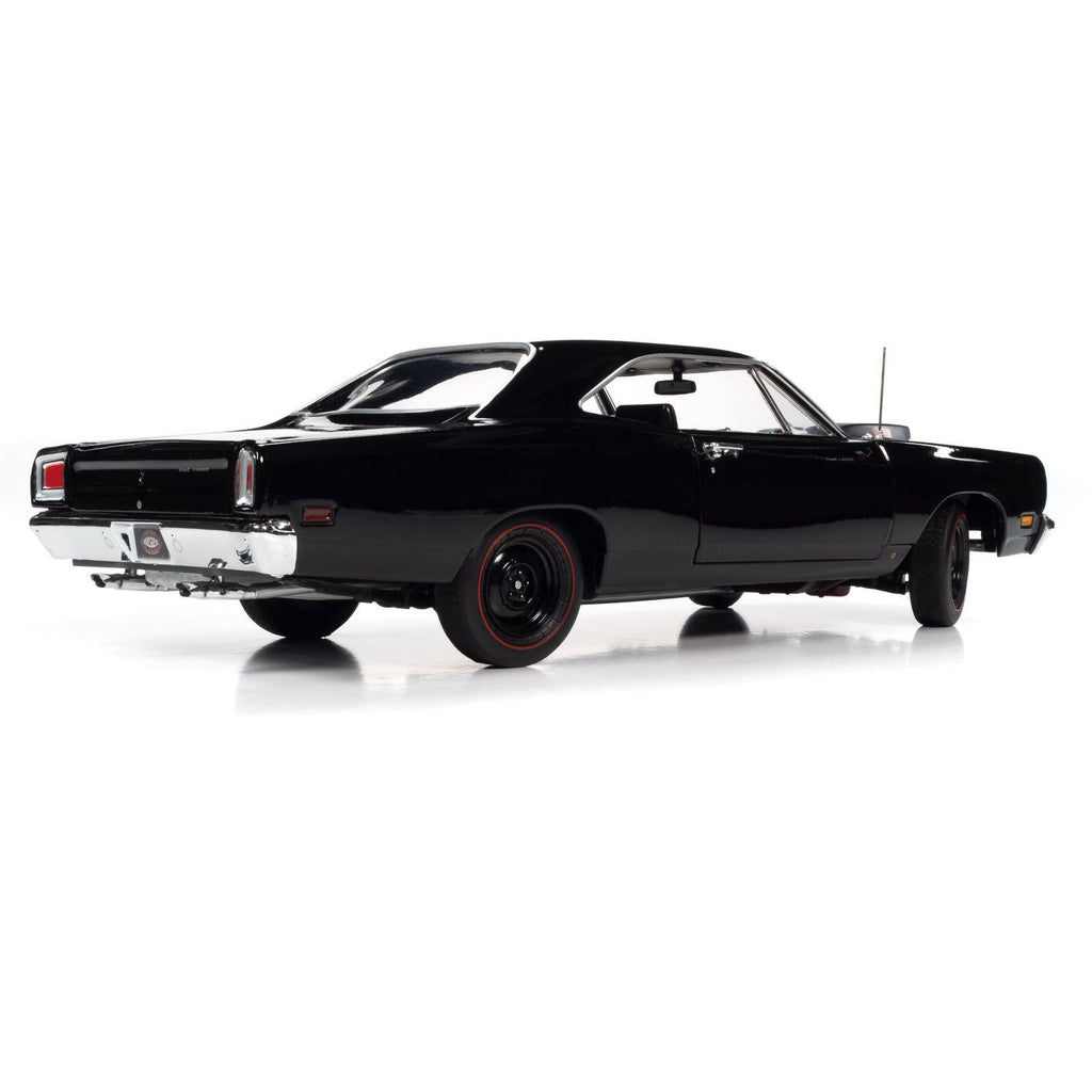 Black Velvet Muscle Car N8545