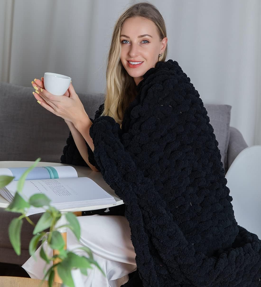 Chunky Knit Chenille Throw Blanket Navy 40×59 Q43012